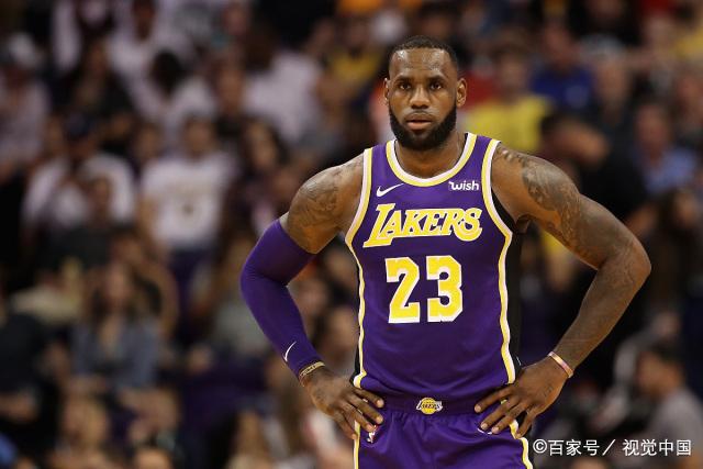 沃特斯40分广东胜山西 陈盈骏15+11广州胜福建