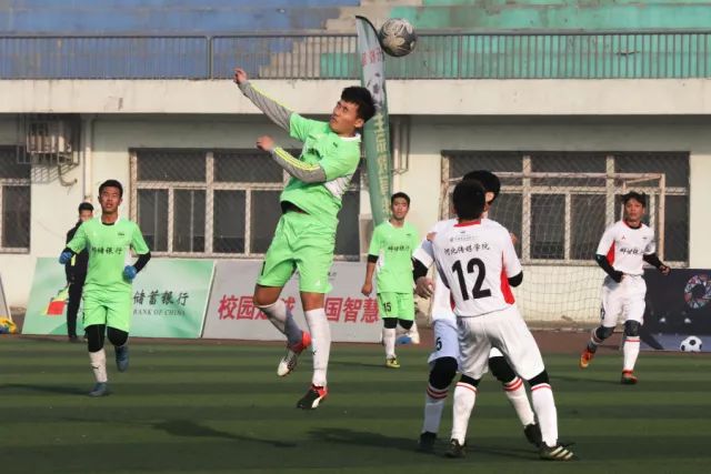 60+三双第三人！琼斯升至CBA历史得分榜第5名